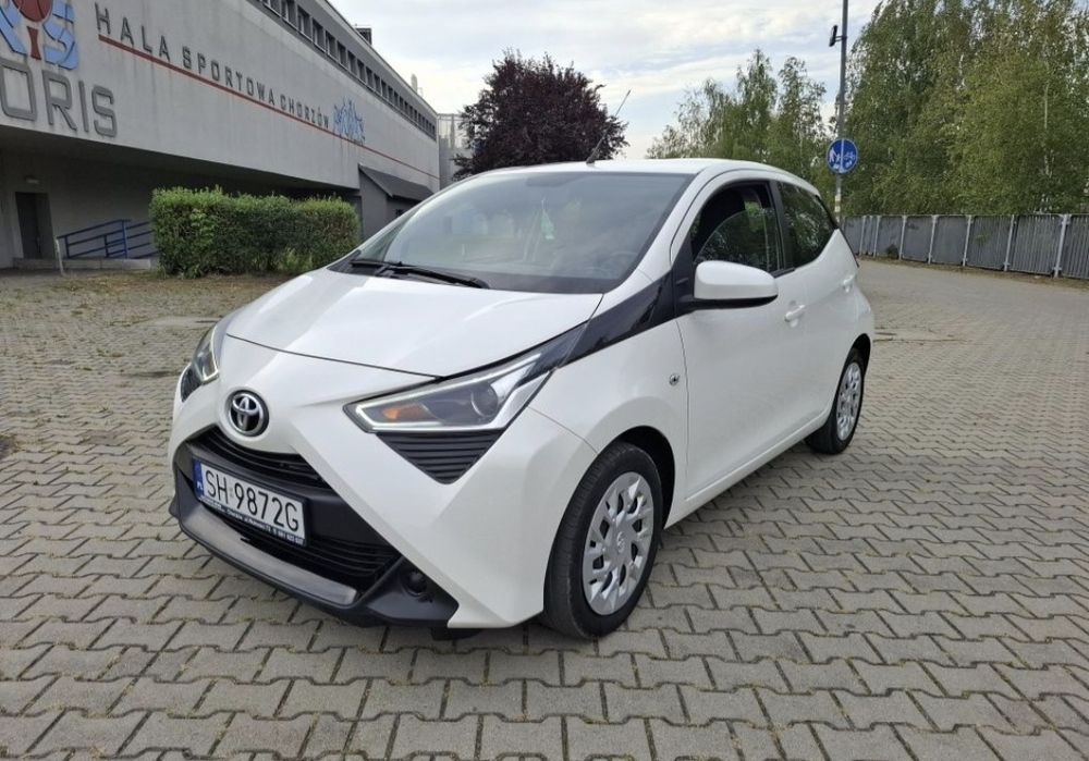 Aygo X-play Pełny serwis Super stan Serwis Do jazdy od zaraz Dostawa