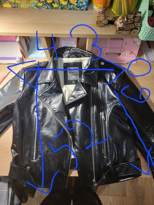 Куртка екошкіра.