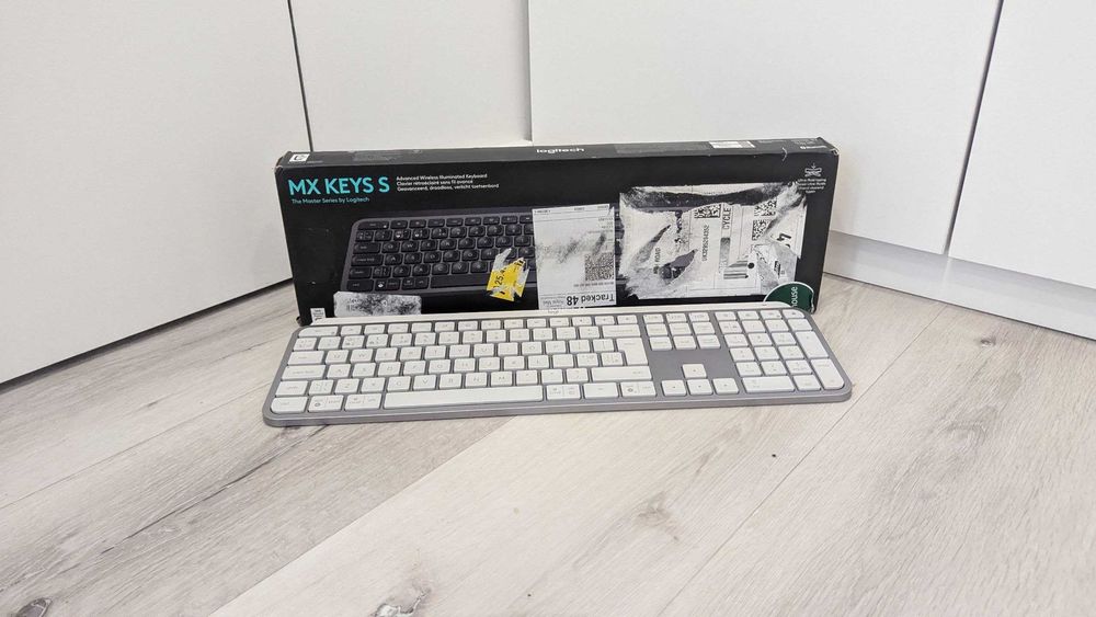 Клавіатура Logitech MX Keys S — бездротова підсвітка блютуз