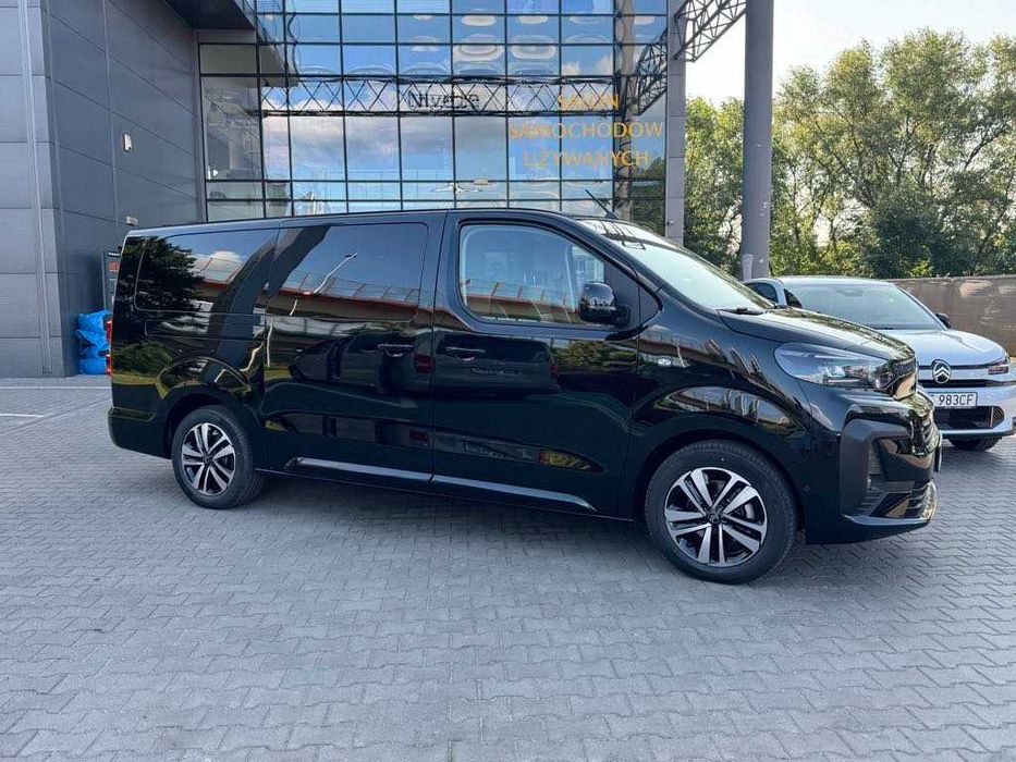 wynajem aut wypożyczalnia samochodów wynajem busów