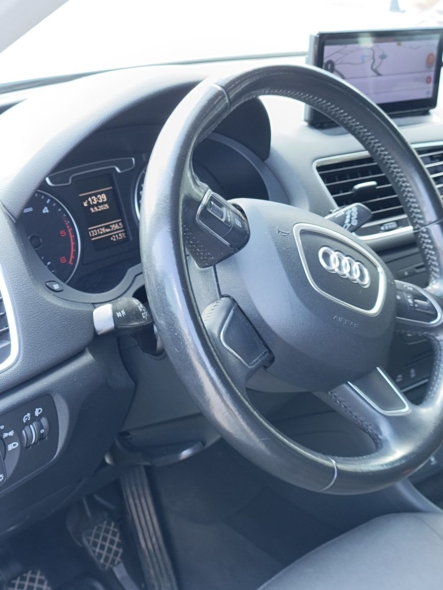 Audi Q3 TDI 2013 2.0 Caixa manual