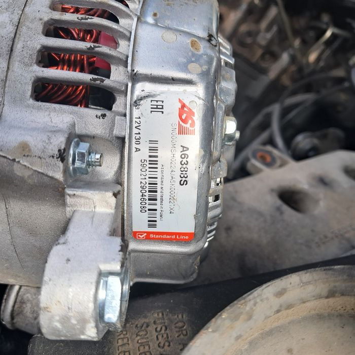 Alternator jeep Grand Cherokee wj 3.1 140km