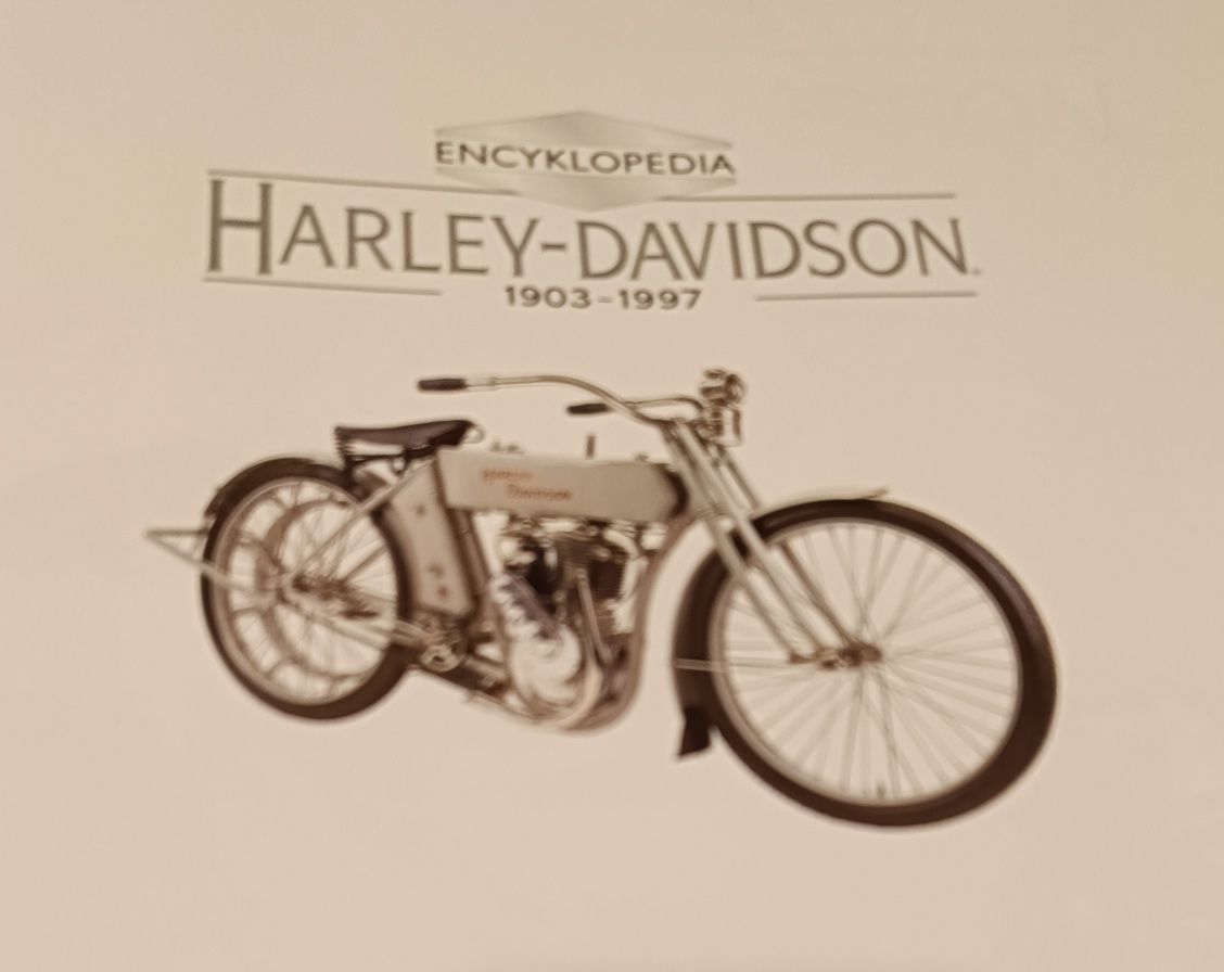 Encyklopedia Harley-Davidson 1903- 1997 historia amerykańskiej legendy