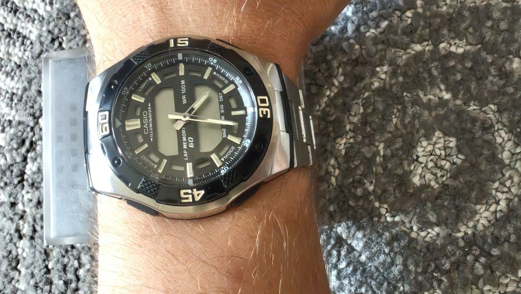 Zegarek CASIO 4396 AQ -164W illuminator