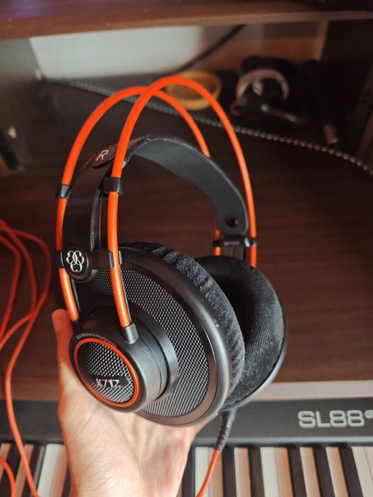 AKG K712 Pro Auscultadores de Estúdio