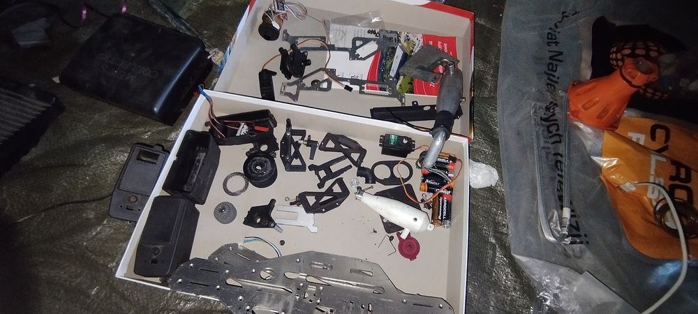 Złom modelarski RC nitro spalinowe