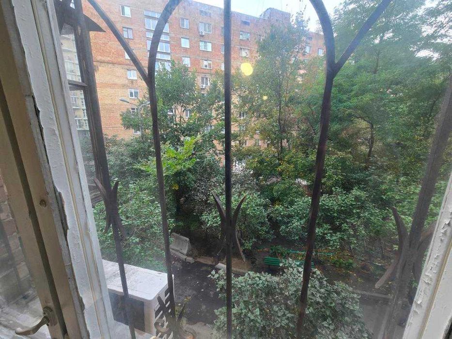 Сапёрное поле Печерский Дворец Украины Лыбидская Бульвар Фантанов