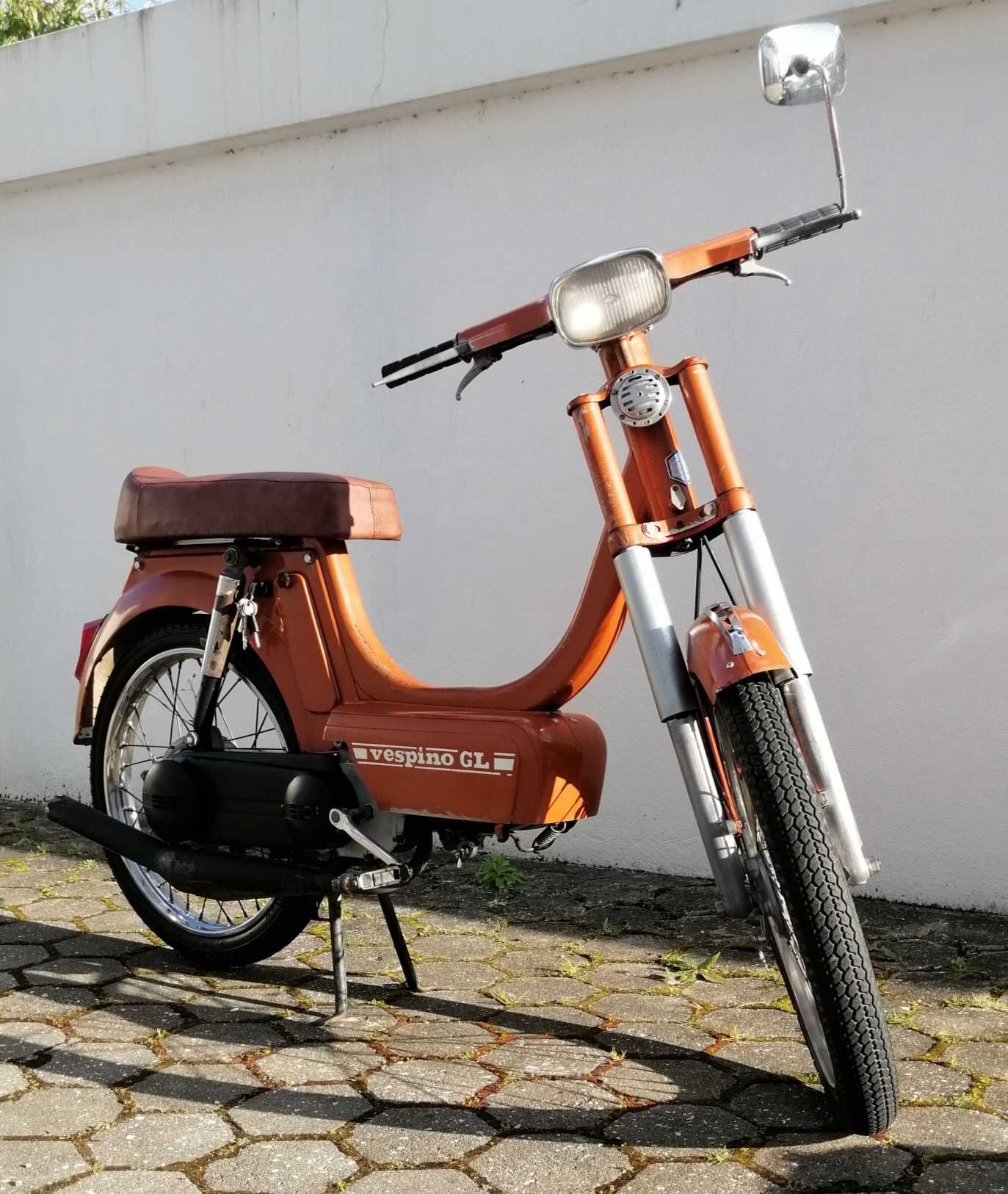 Vespino GL , velocípede com motor auxiliar