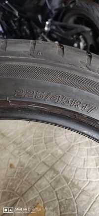Pneu (1) Bridgestone Potenza 225/45R17