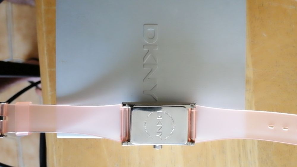 Relógio da marca DKNY