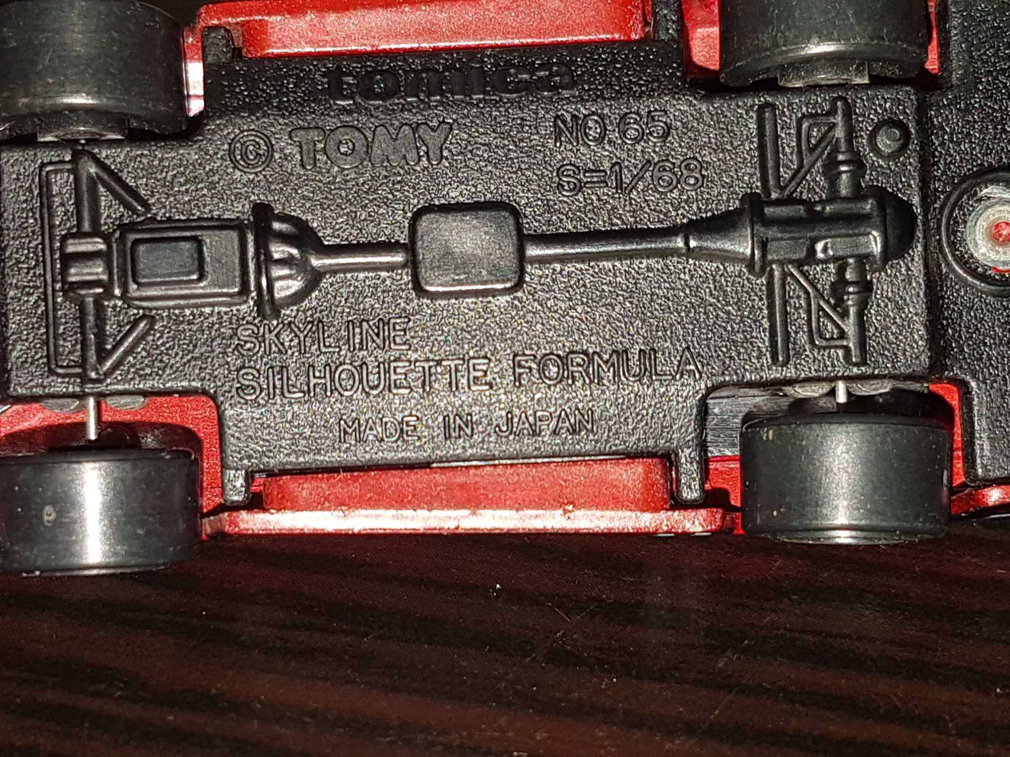 Miniatura Tomica Skyline Silhouette Formula