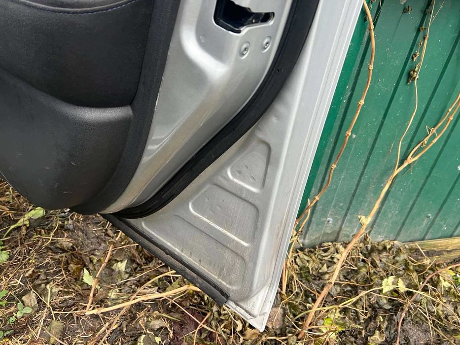 Продам Nissan Leaf після ДТП