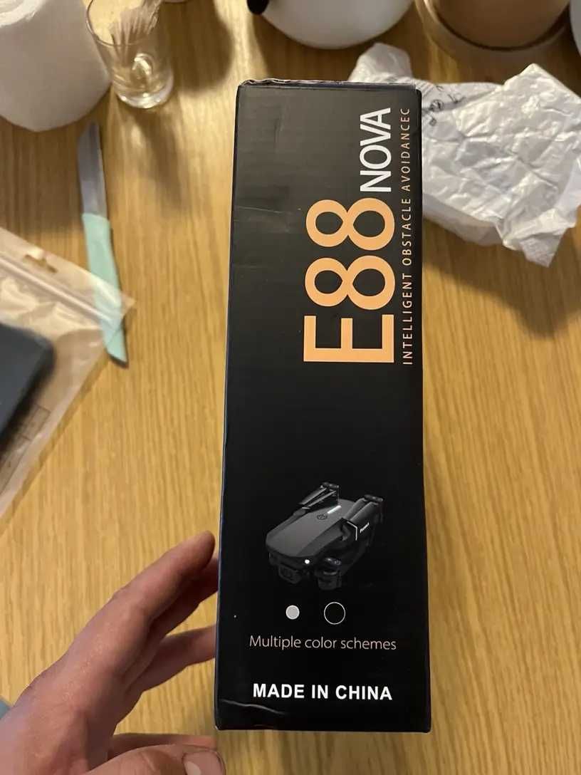 Drone Lightstream E88 com Câmeras Duplas NOVO