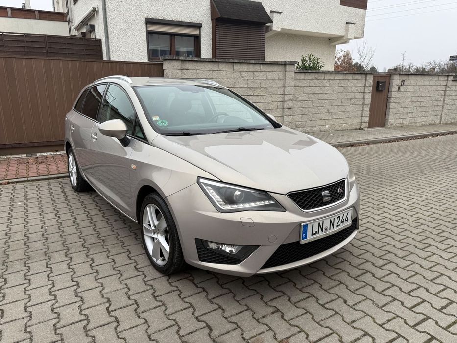 Seat Ibiza Lift ST 1,4 T 150 KM Benzyna FR DSG Automat Xenon Led Z Niemiec