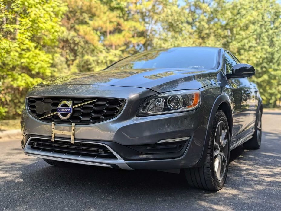 Volvo S60      2017