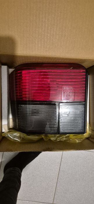 Farolim traseira VW transporter T4