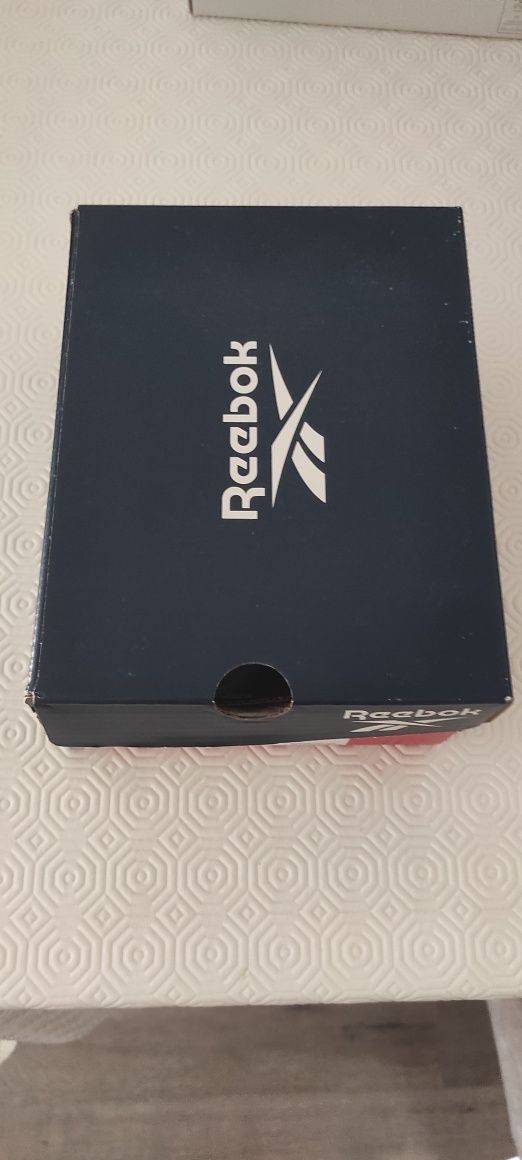 Sapatilhas Rebook para menina