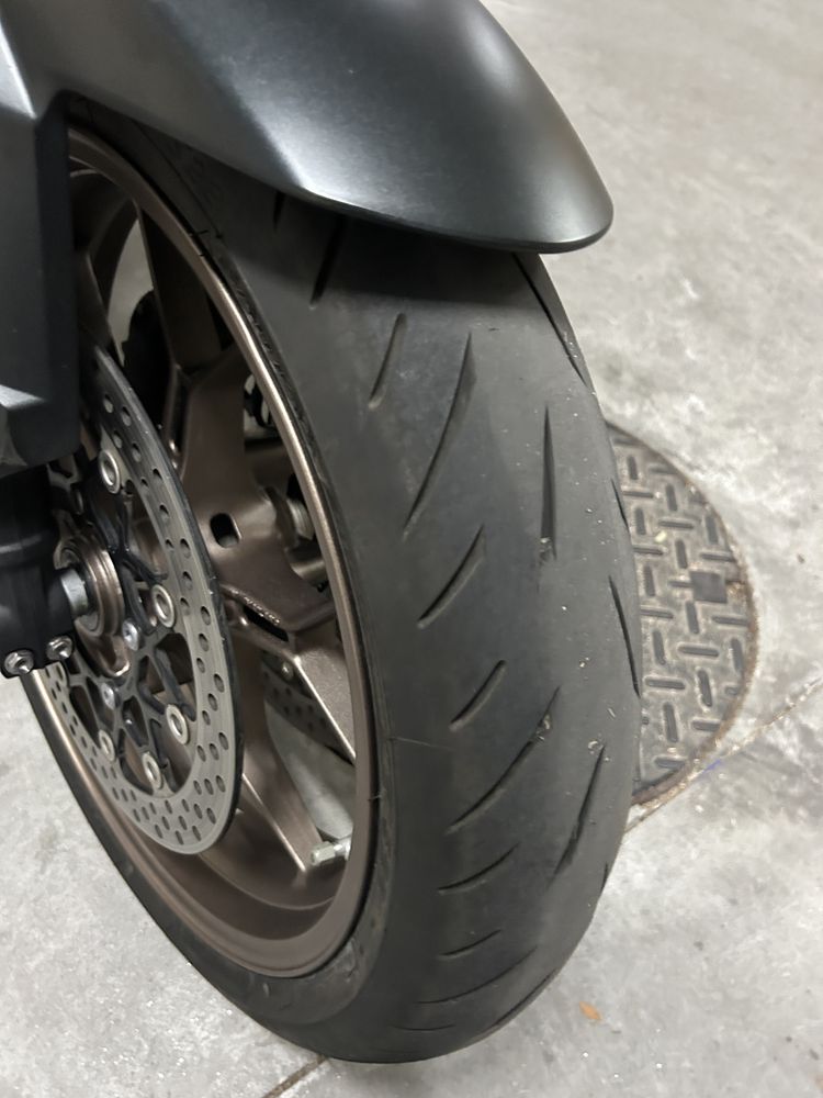 Honda cb 650 r de 2024