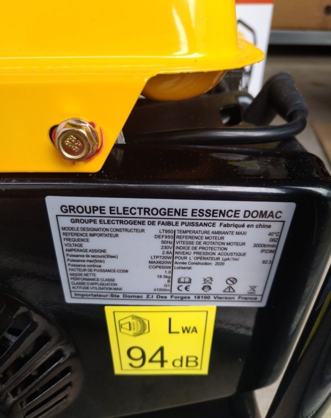 Продам генератор defitec 950
