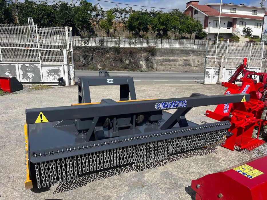 Capinadeira/Corta-mato florestal PROFISSIONAL dupla 2,40R NOVO