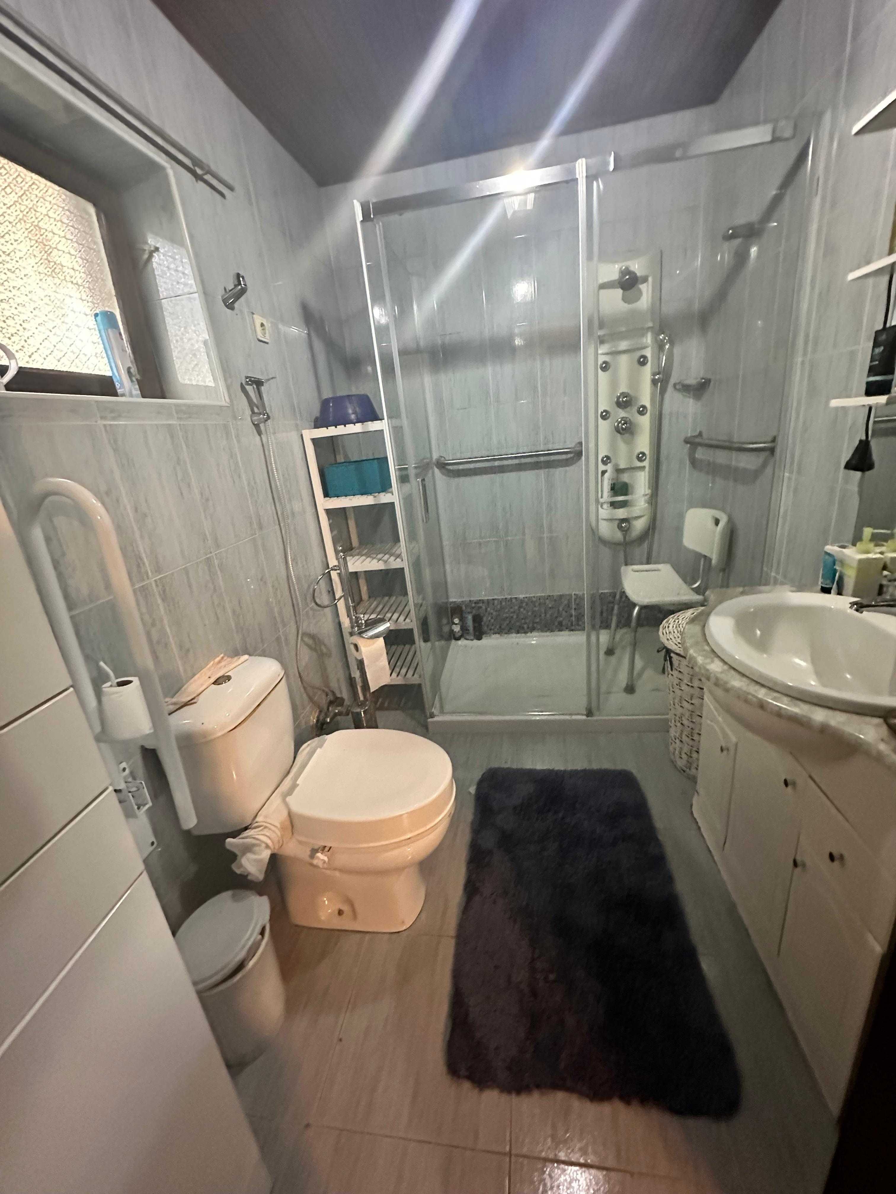 Moradia T2 com Terreno 909 m2 | Macieira de Cambra | 200.000€