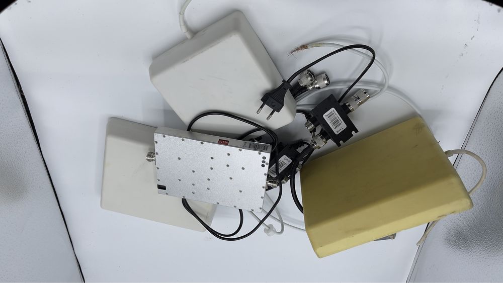 Посилювач сигналу мобільного зв’язку GSM репитер MyCell MD900