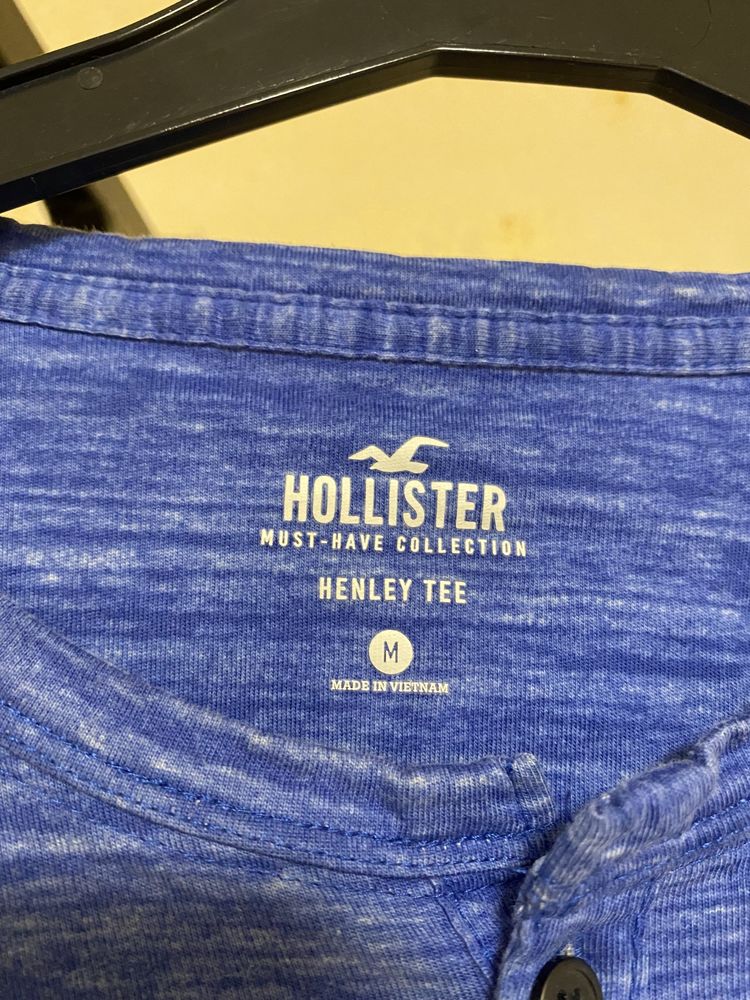 Футболка Hollister