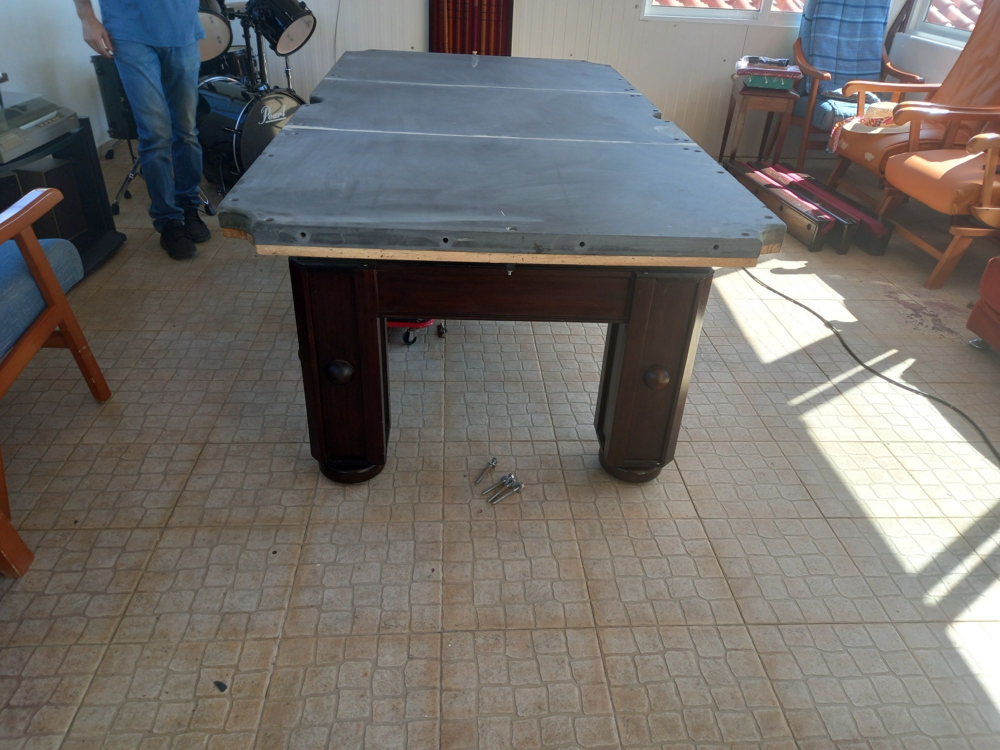 Assistência técnica a bilhares e snookers