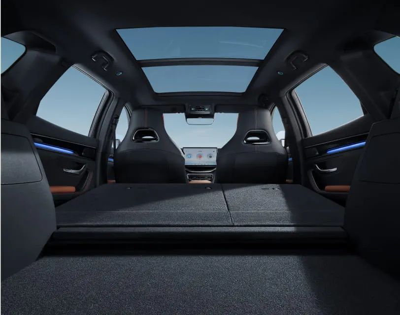 BYD Seal U DM-i Design / Dostępny od ręki / Dach panoramiczny / 4x4 / Kamera 360