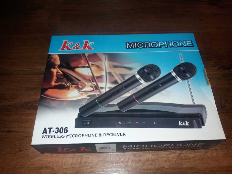 Zestaw mikrofonów bezprzewodowych + odbiornik