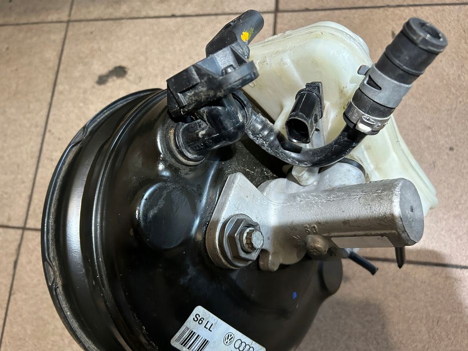 Serwo Pompa Hamulcowa Audi A6 S6 C6 5.2 V10