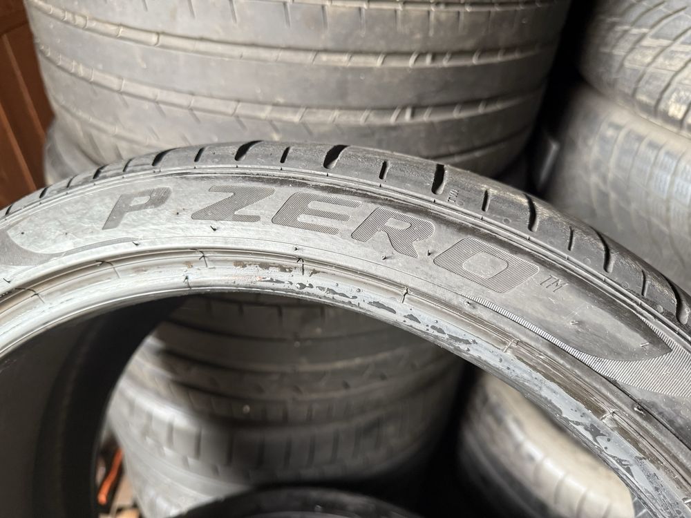 4xPirelli 235 35r20., 2021 6mm