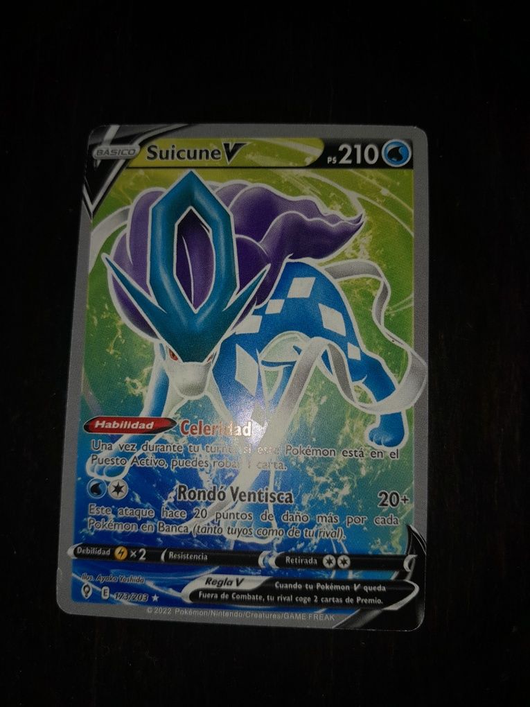 Vendo carta pokémon Suicine V