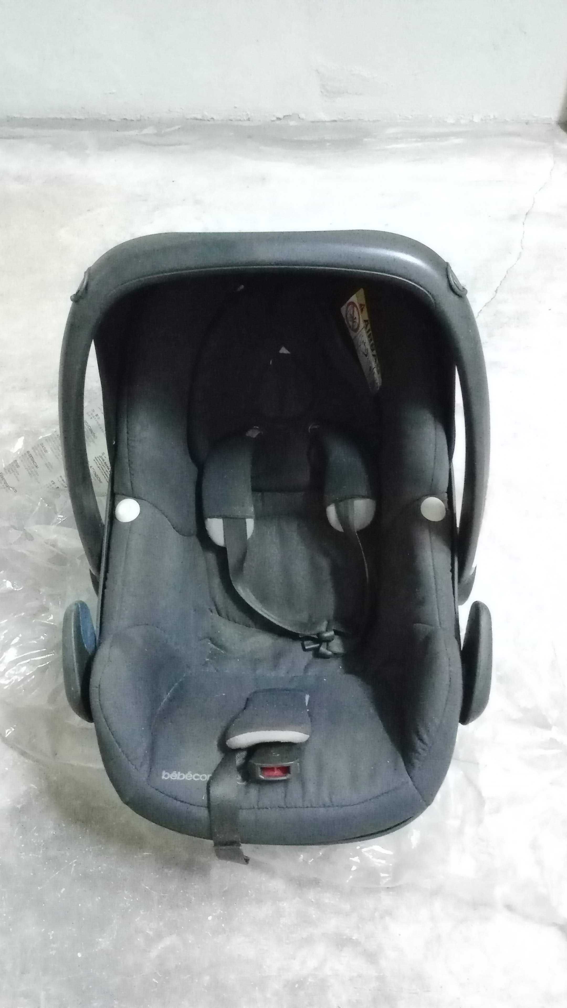 Cadeira auto Cabriofix Isofix i-Size 40-83 cm (gr.0+), 0-15 meses,