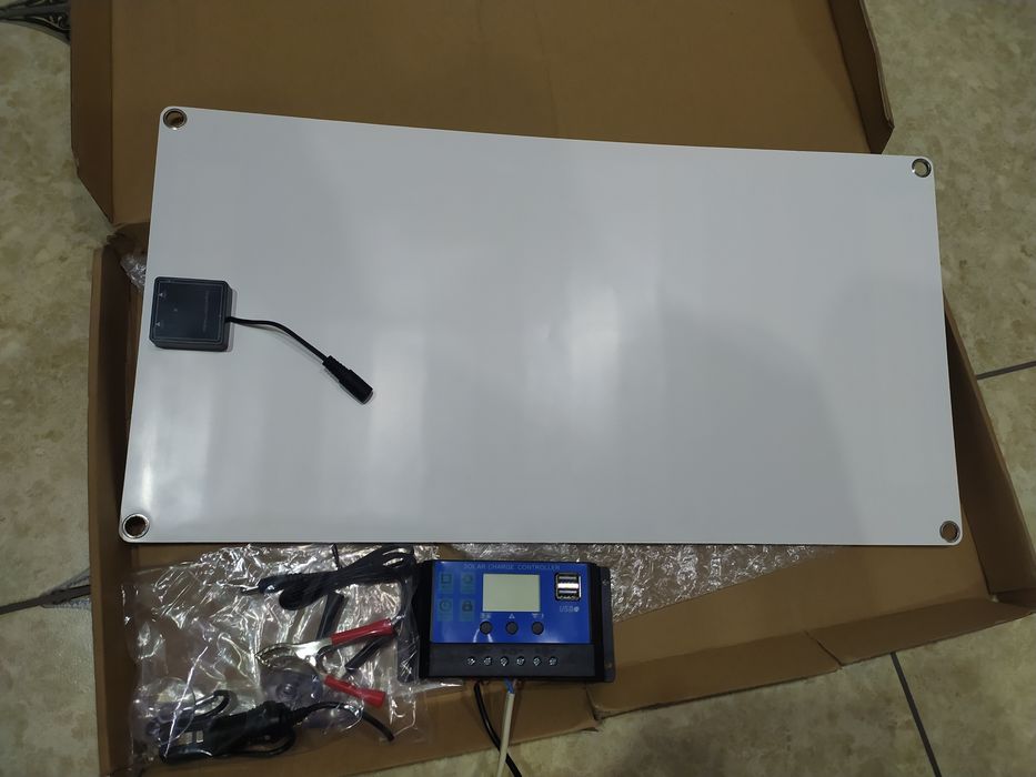 Гнучка сонячна панель + 100А контролер