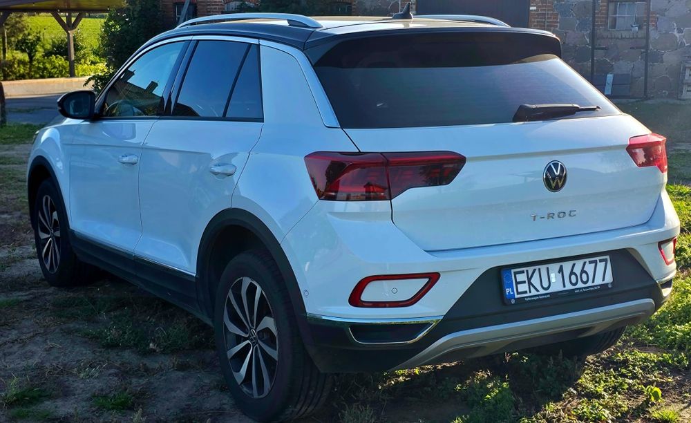 VW t-roc polski salon