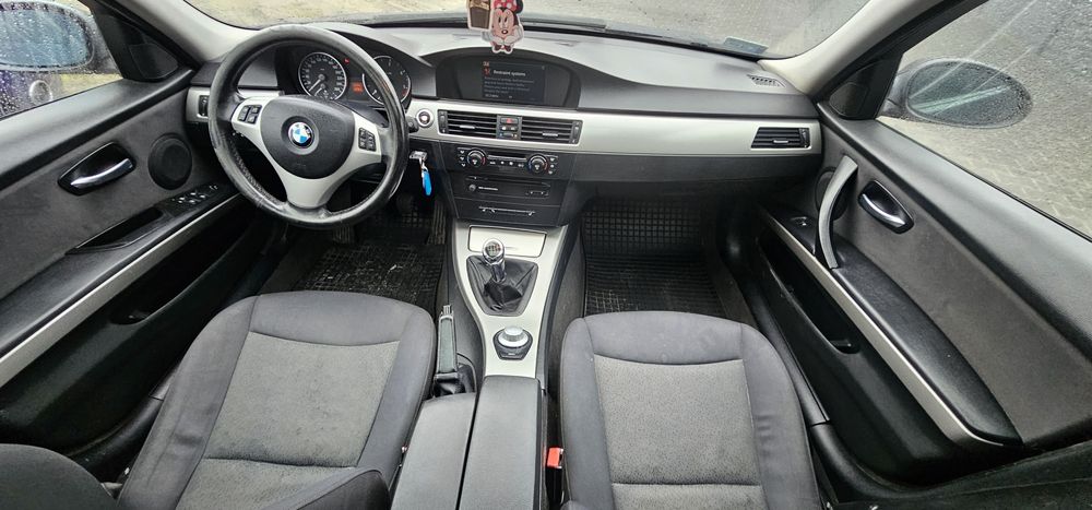BMW E90 2005r 2.0D 163 Konie Manual Sedan