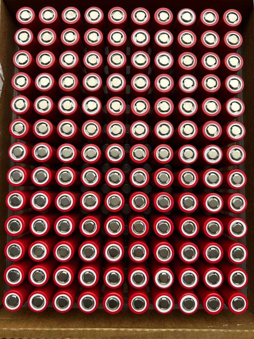 Акумулятор 21700 Tenpower INR21700-40TG 4000mAh 3.6V 35A