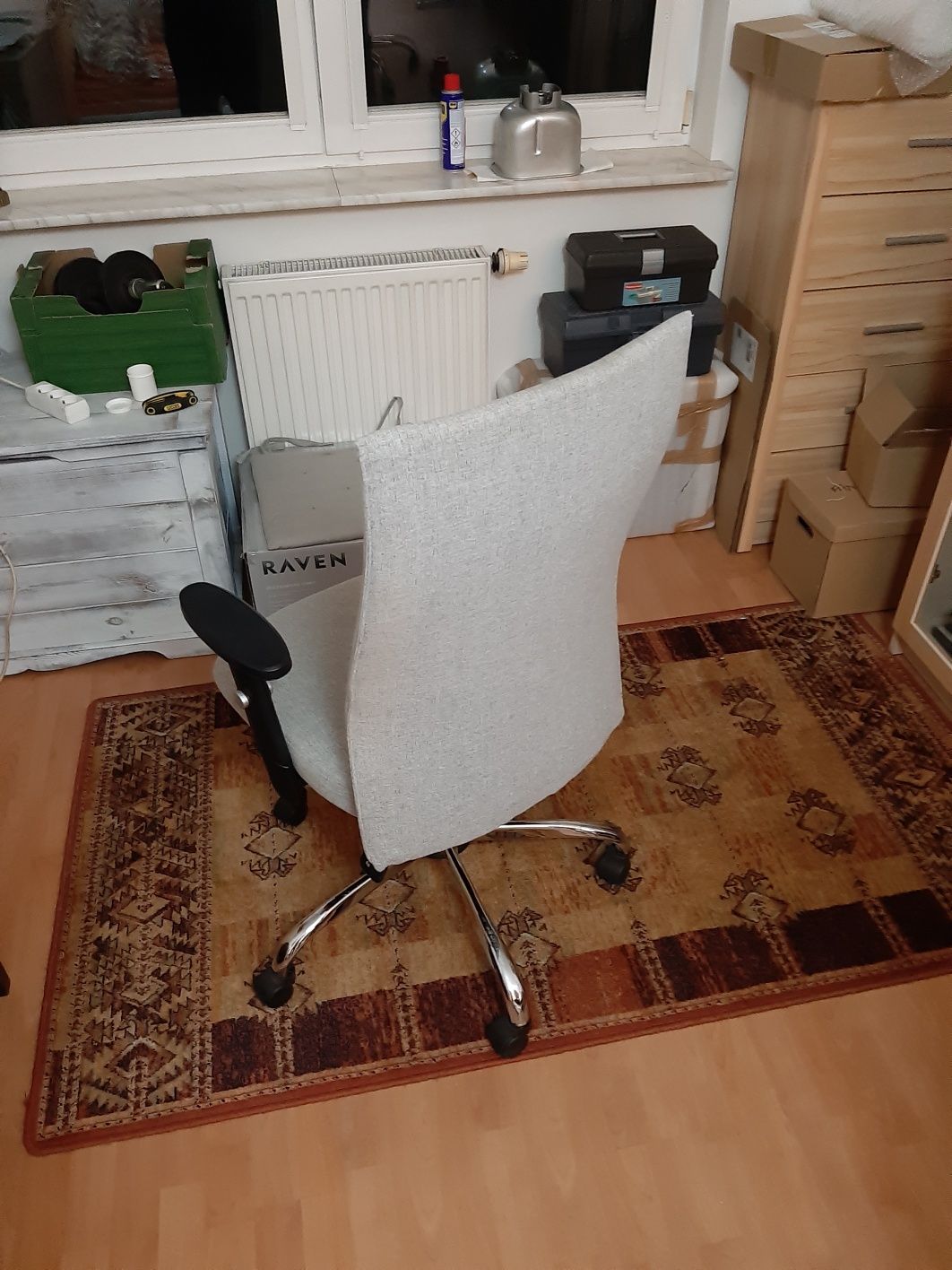 Krzesło obrotowe biurowe szare