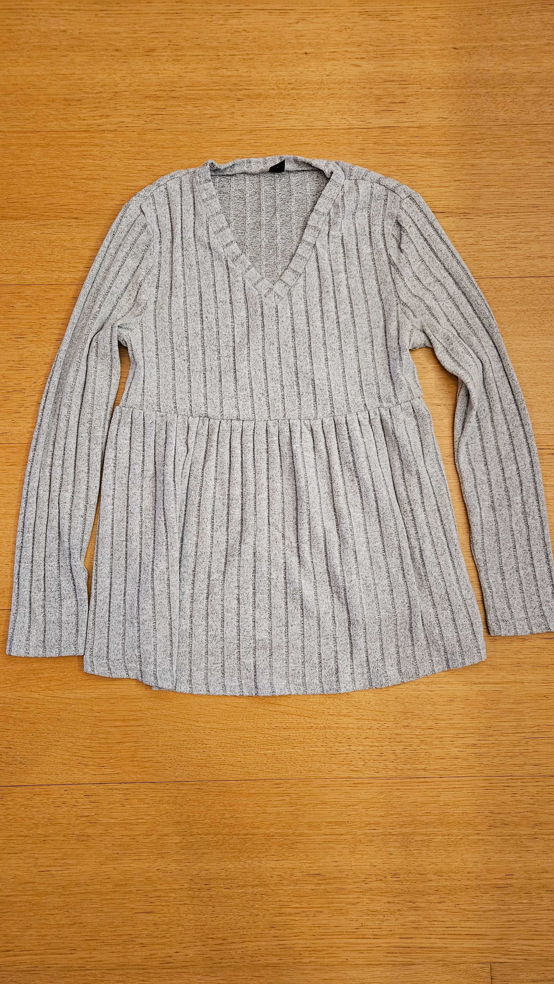 Sweter z baskinką