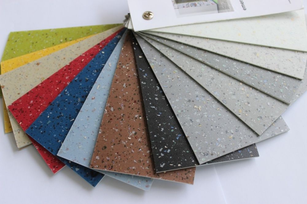 Підлогові покриття: лінолеум, ковролін, штучна трава, пвх плитка