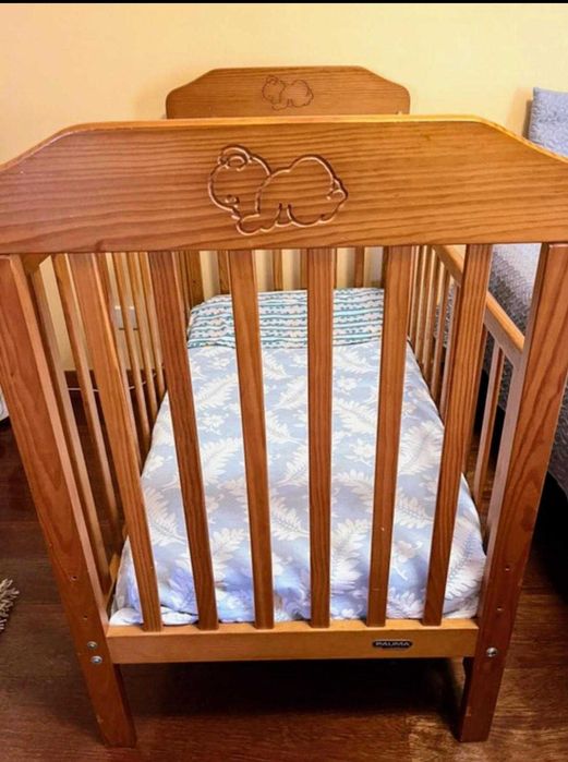 Cama de bebé de grades, berço