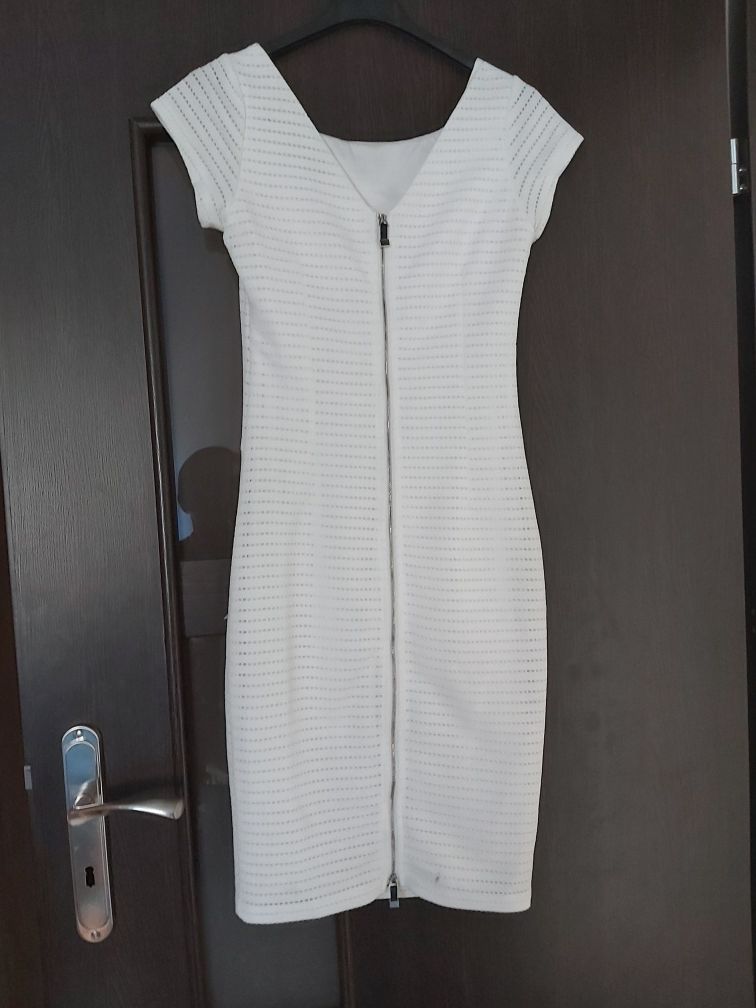 Sukienka RESERVED rozm. XS