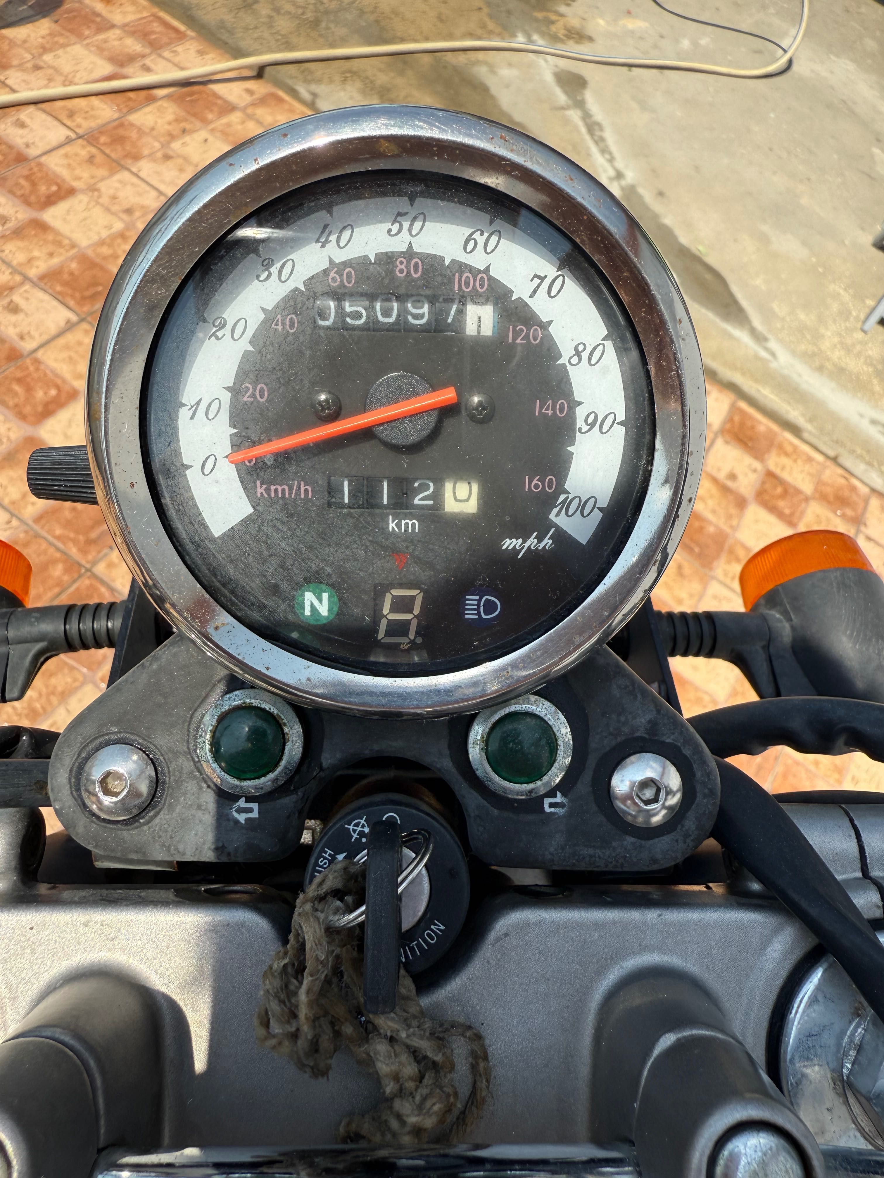 Vendo moto mash 125