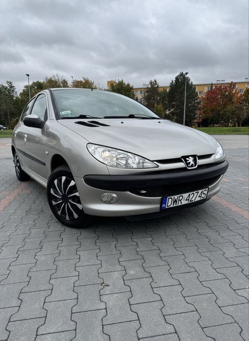 Peugeot 206 1.4 benzyna 75 KM 2004 r