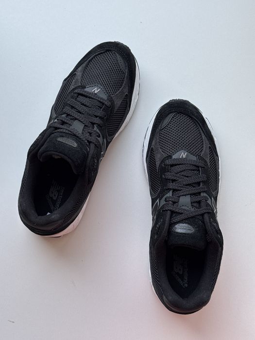 Оригинал 100% / Кроссовки New Balance 2002R EUR38