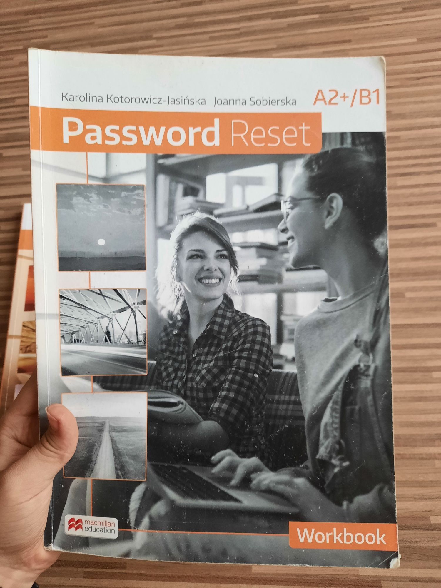 Password reset A2+/B1 podręcznik i zeszyt ćwiczeń