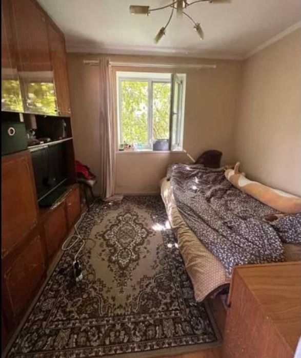 Продається двоповерховий будинок