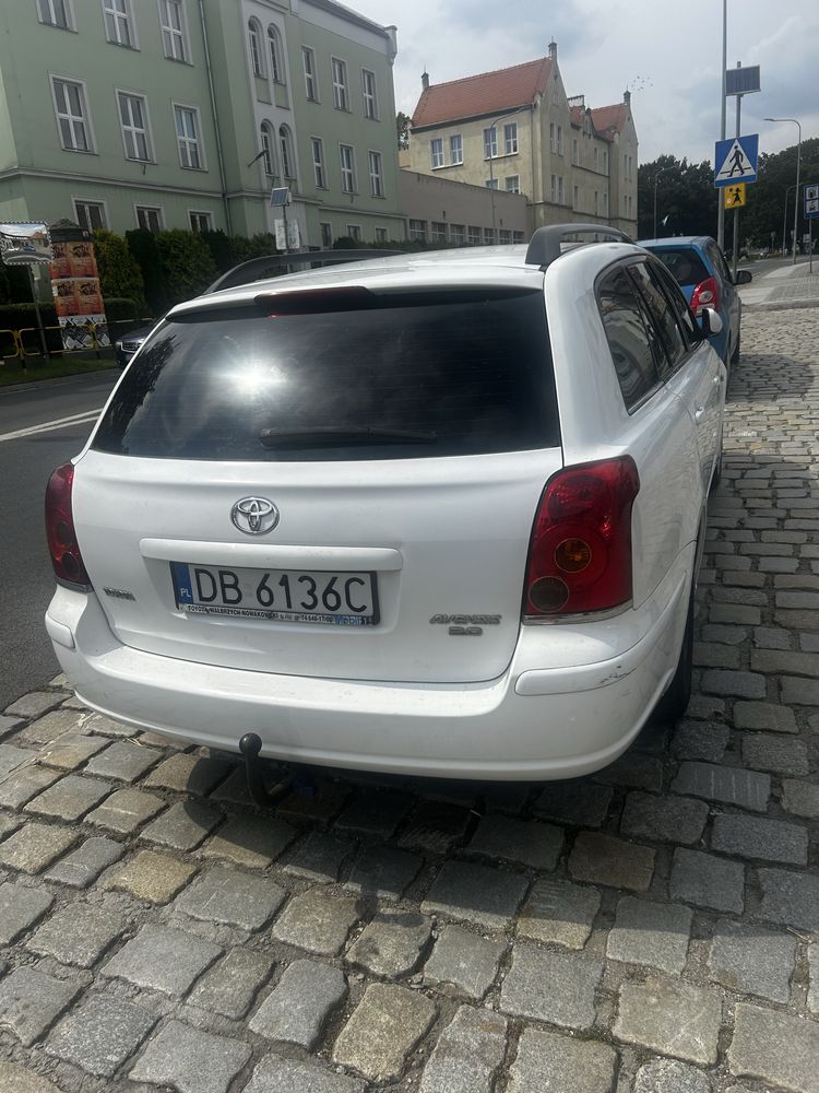 Toyota Avensis T25
