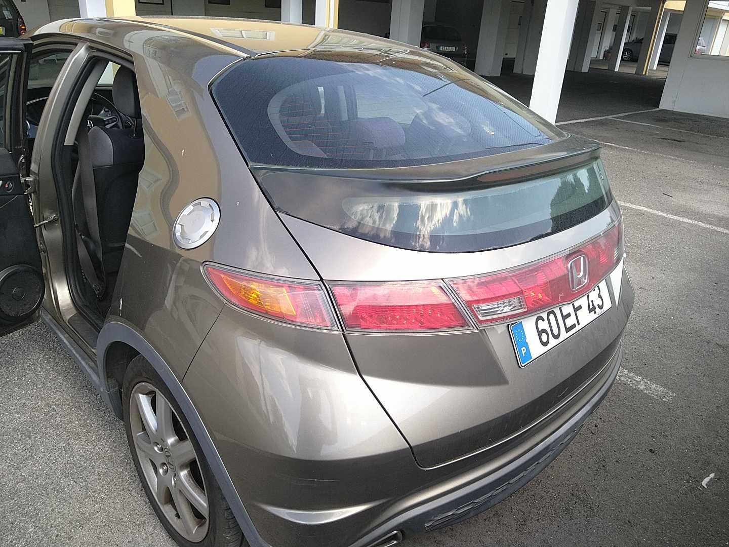 Honda Civic 2.2 iCDTI excelente carro